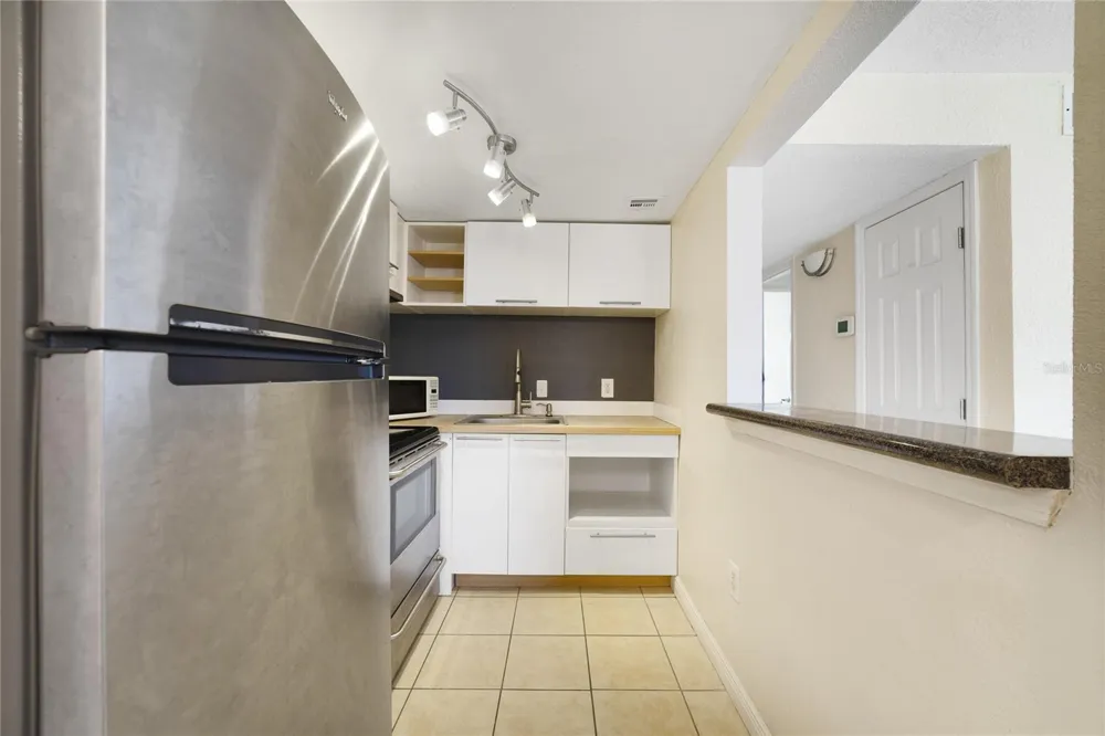 2541 ALAFAYA TRAIL #77 Orlando, FL 32826