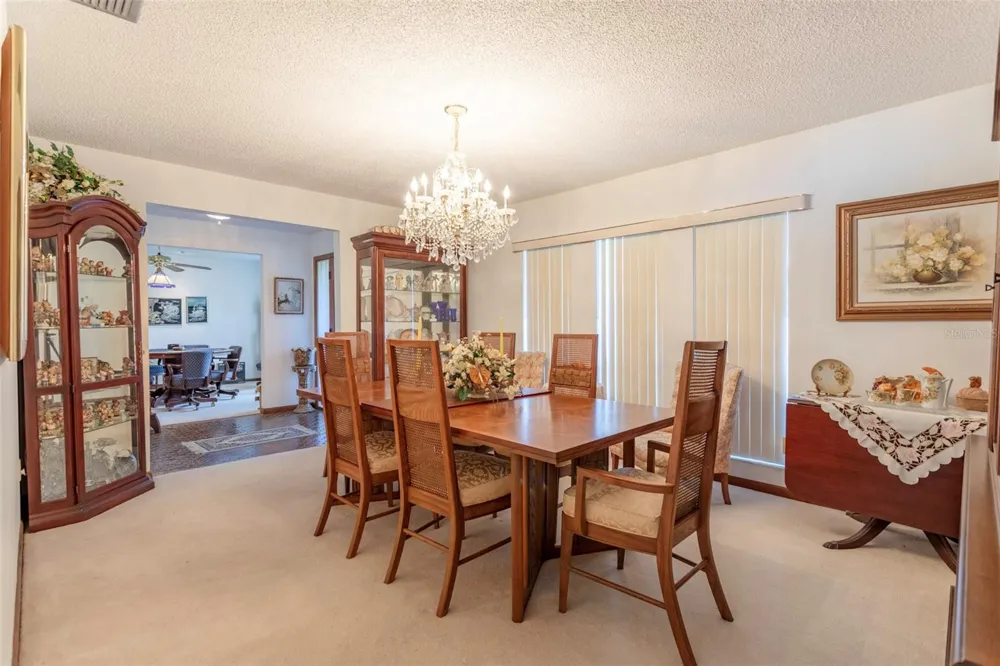 8830 ASPEN AVENUE Orlando, FL 32817