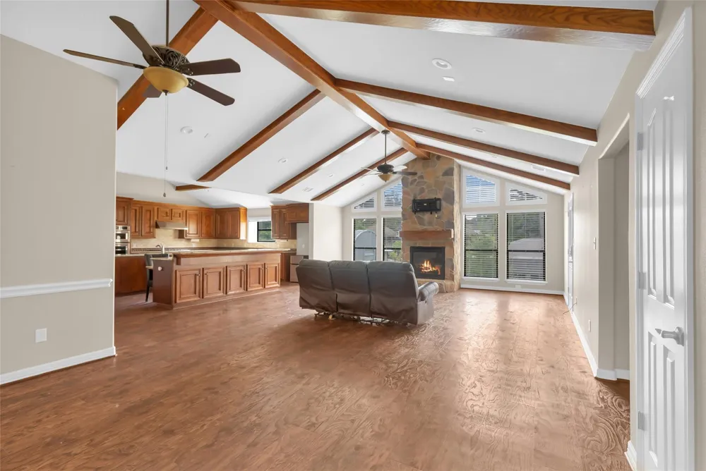 402 Havard Road Huffman, TX 77336
