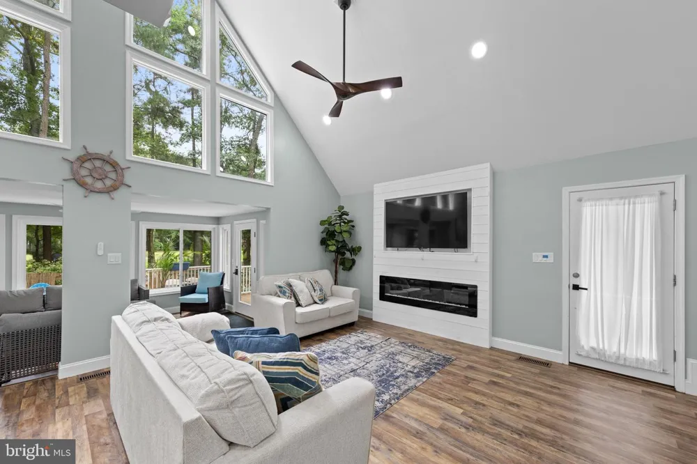 72 NEWPORT DRIVE Ocean Pines, MD 21811
