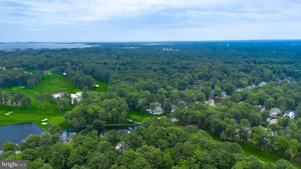 72 NEWPORT DRIVE Ocean Pines, MD 21811