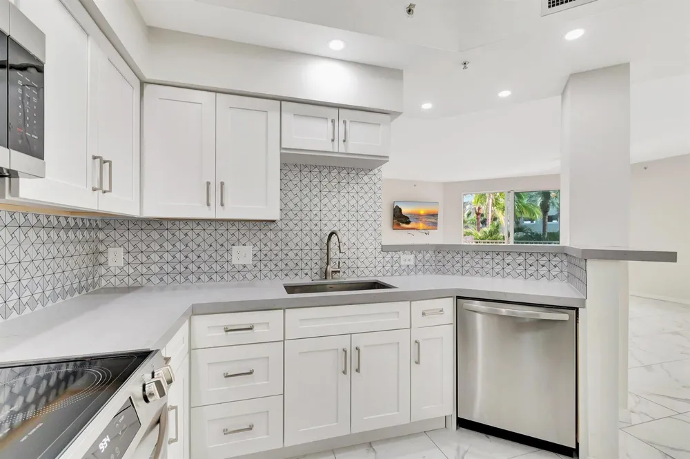 802 W WINDWARD WAY #316 Lantana, FL 33462