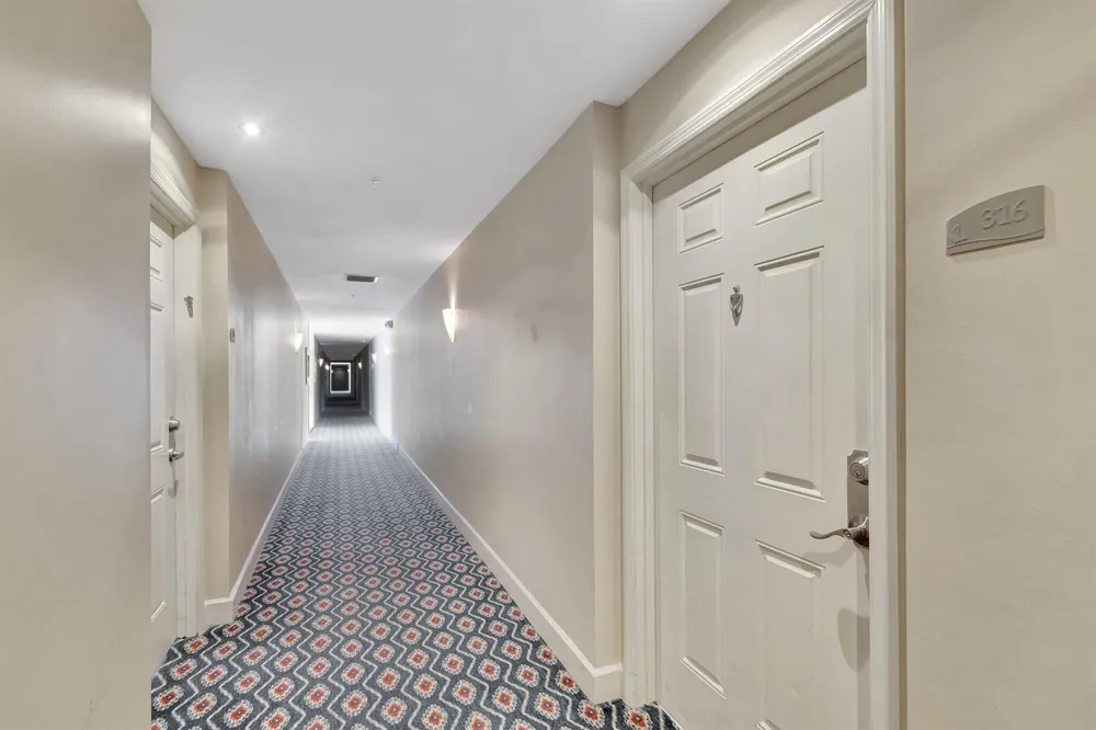 802 W WINDWARD WAY #316 Lantana, FL 33462