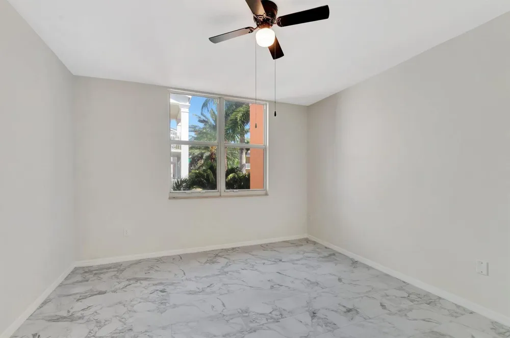 802 W WINDWARD WAY #316 Lantana, FL 33462