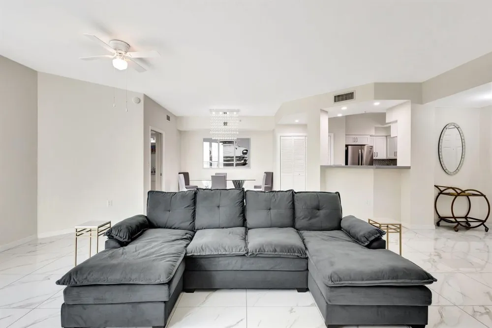 802 W WINDWARD WAY #316 Lantana, FL 33462