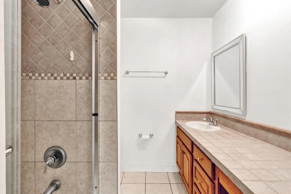 1567 39TH AVENUE #Q4 Vero Beach, FL 32960