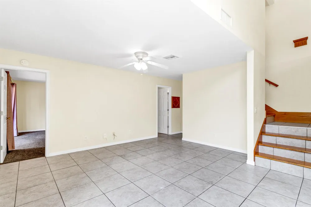 1567 39TH AVENUE #Q4 Vero Beach, FL 32960
