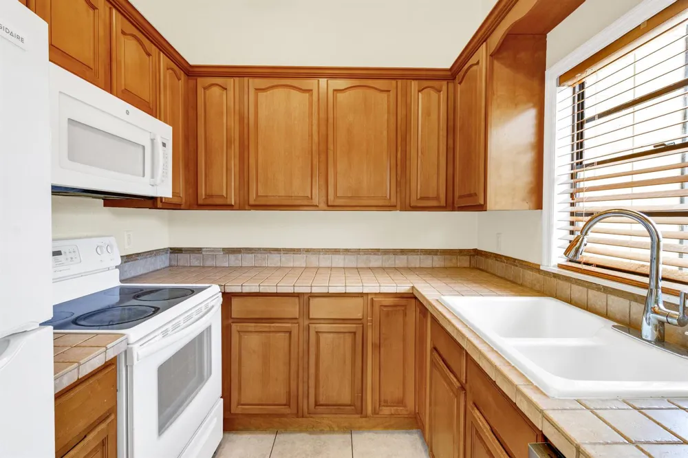 1567 39TH AVENUE #Q4 Vero Beach, FL 32960