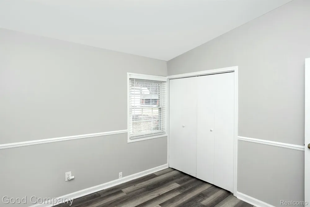1395 Omega Road Walled Lake City, MI 48390