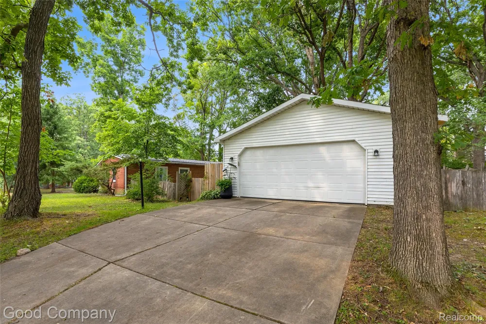 1395 Omega Road Walled Lake City, MI 48390