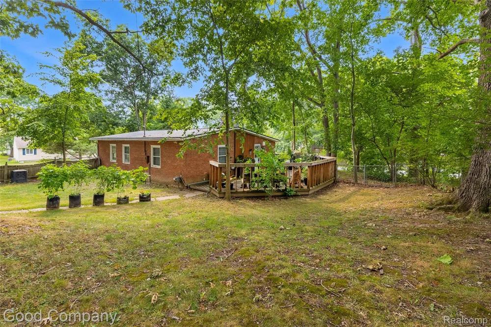 1395 Omega Road Walled Lake City, MI 48390