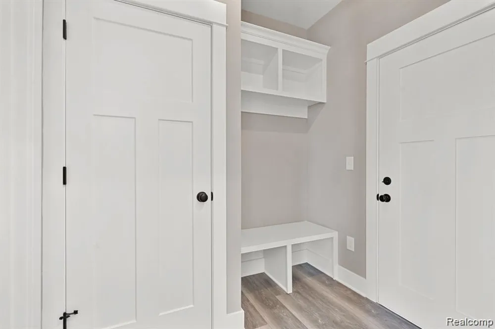 8504 Forest Glen Drive Grand Blanc Charter Township, MI 48439