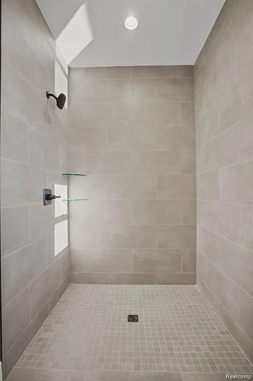 8504 Forest Glen Drive Grand Blanc Charter Township, MI 48439
