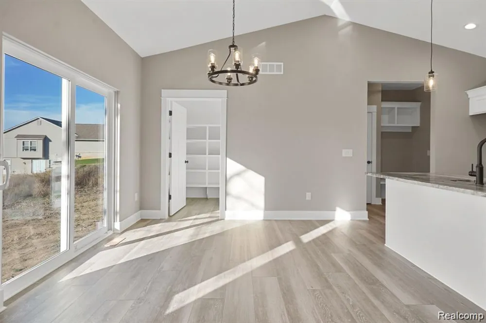 8504 Forest Glen Drive Grand Blanc Charter Township, MI 48439