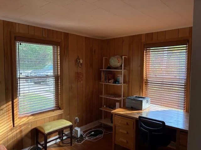 41193 Park Street Paw Paw Township, MI 49079