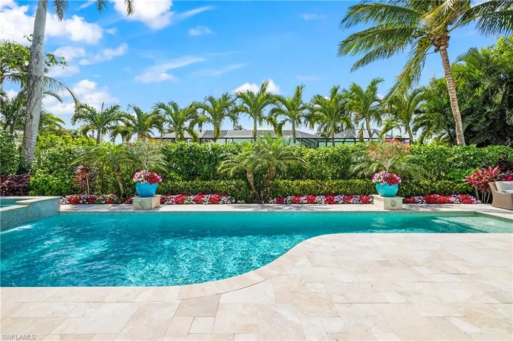 532 Pine Grove Lane Naples, FL 34103
