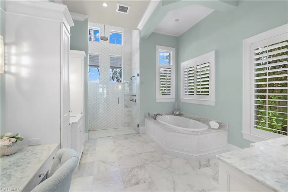 532 Pine Grove Lane Naples, FL 34103