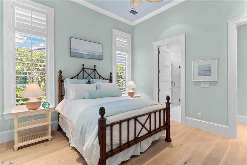 532 Pine Grove Lane Naples, FL 34103