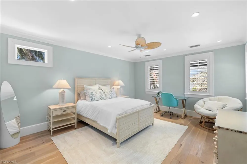 532 Pine Grove Lane Naples, FL 34103