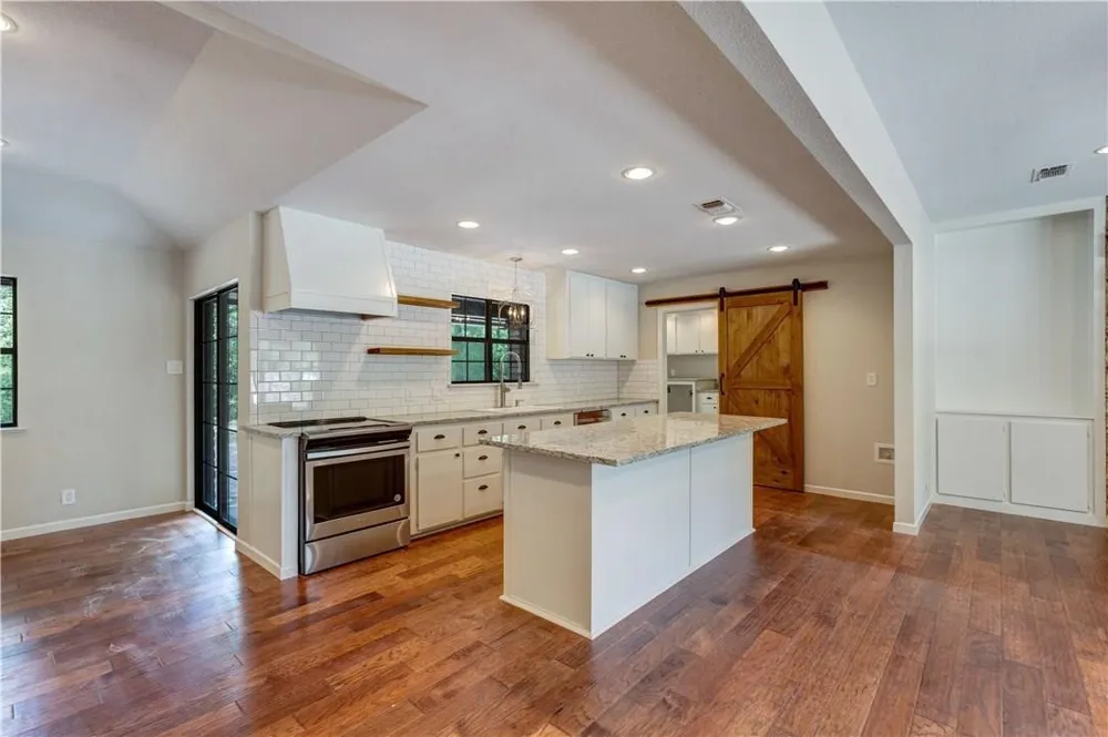 524 Sanders Road Weatherford, TX 76087
