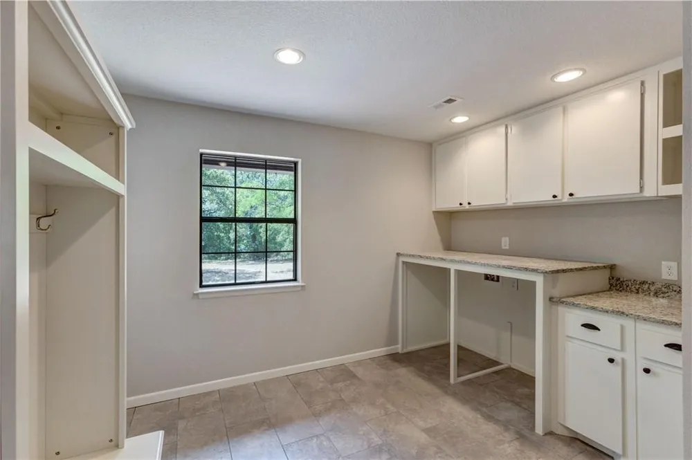 524 Sanders Road Weatherford, TX 76087