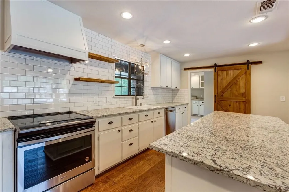 524 Sanders Road Weatherford, TX 76087