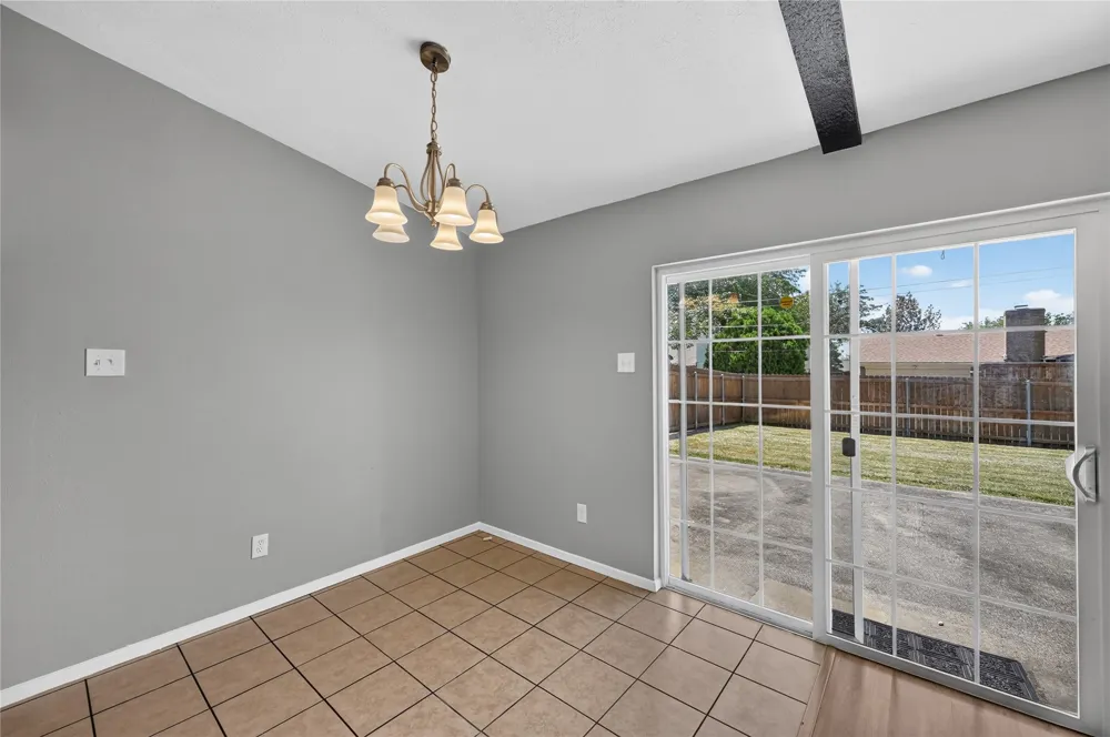 2760 Hollandale Lane Farmers Branch, TX 75234