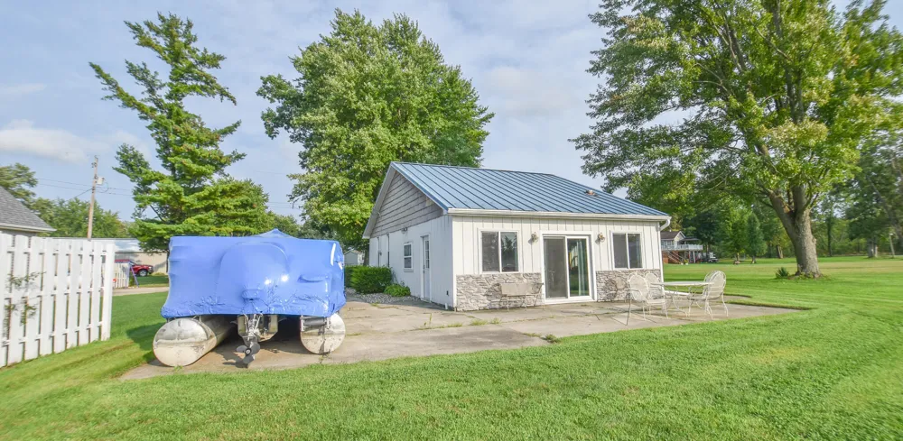 416 W Russell Drive Coldwater, MI 49036