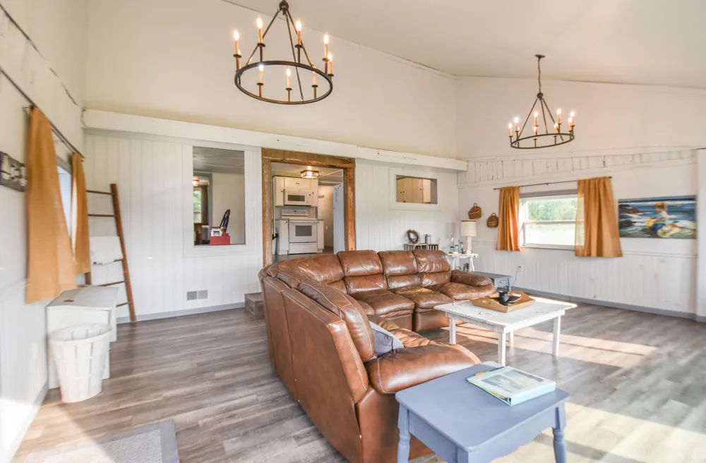 416 W Russell Drive Coldwater, MI 49036