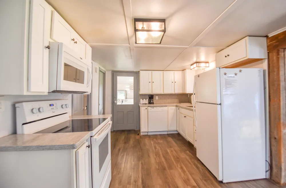416 W Russell Drive Coldwater, MI 49036