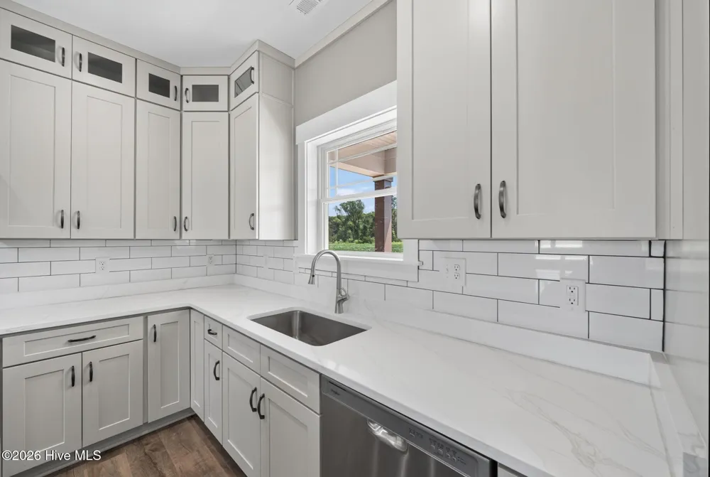 1690 E Bear Swamp Road Hertford, NC 27944