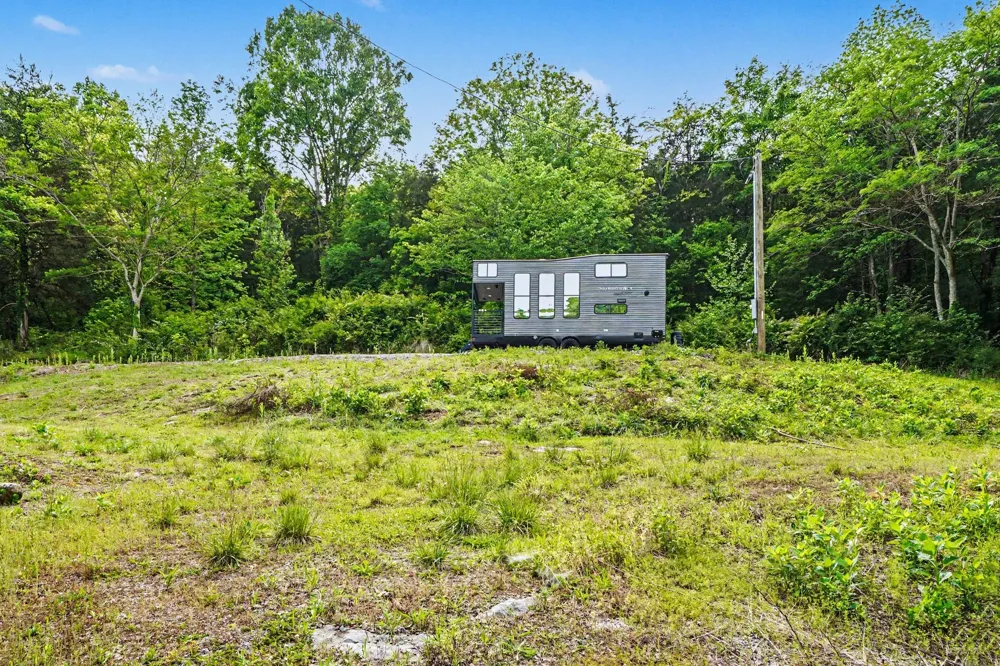 19167 Happy Hollow Rd Buffalo Valley, TN 38548