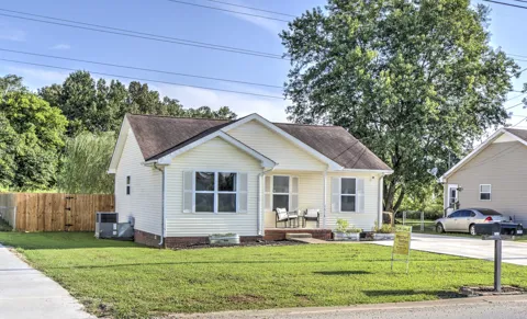 1618 Hannibal Dr
