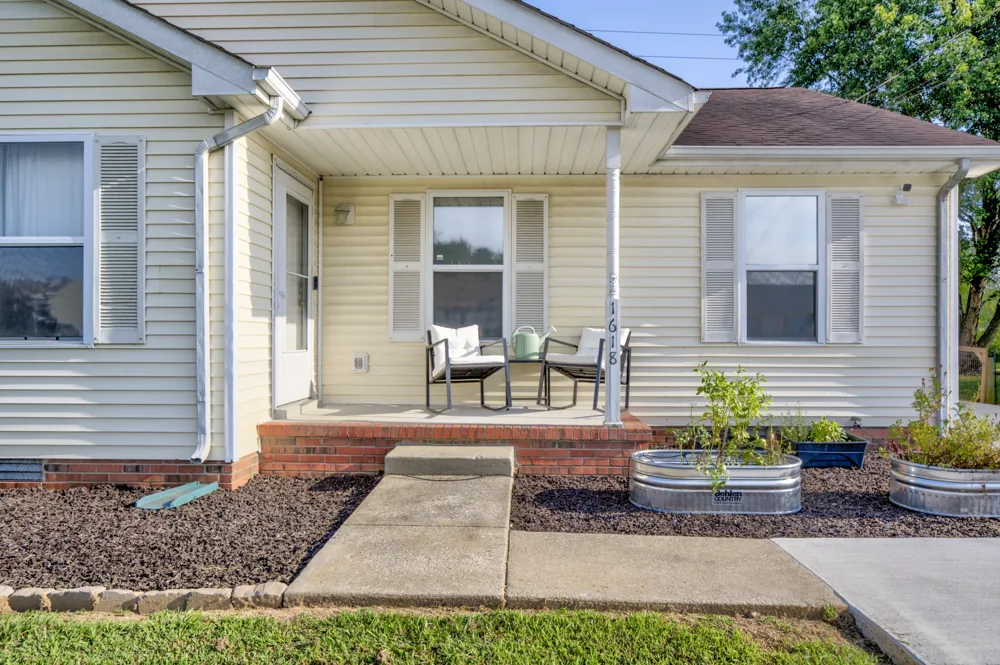 1618 Hannibal Dr Oak Grove, KY 42262