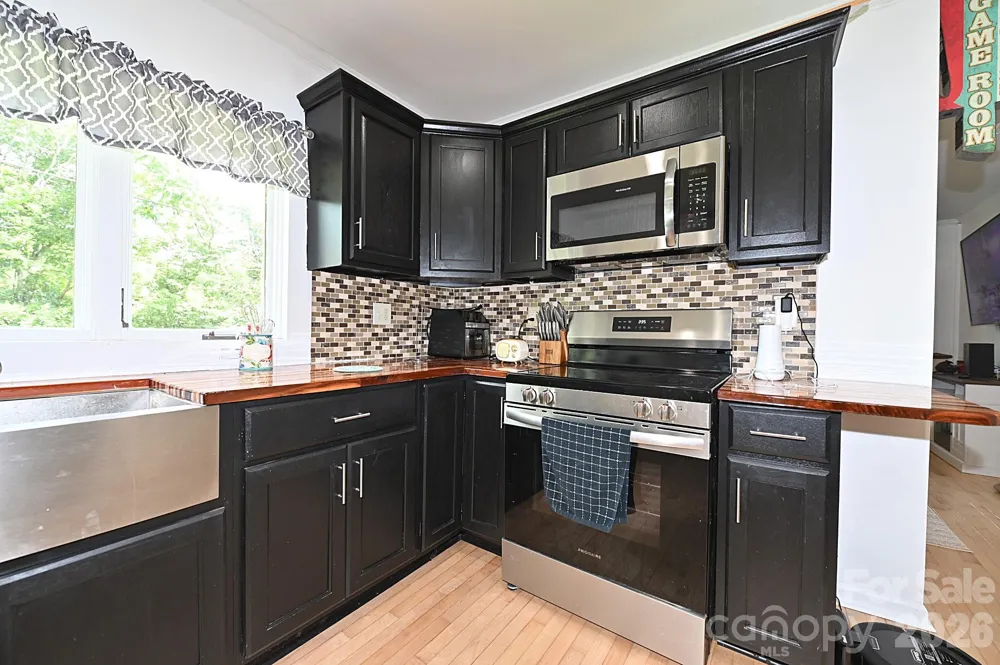 3392 Pearidge Road Bostic, NC 28018