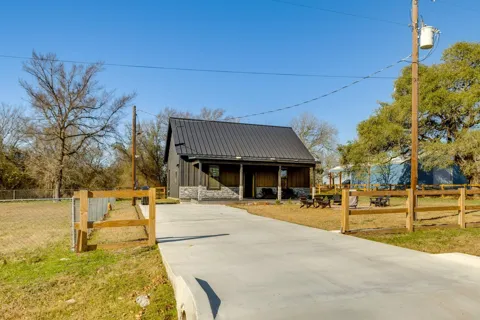 205 Cedar Road