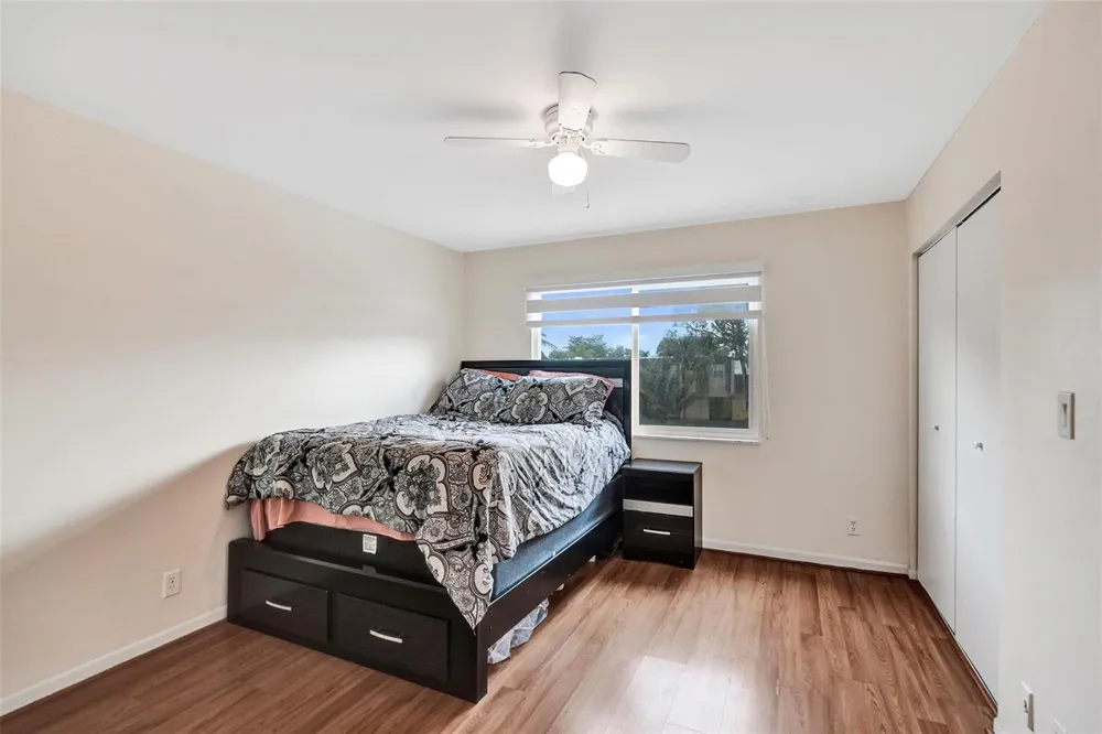 3541 NW 95th Terrace #202 Sunrise, FL 33351