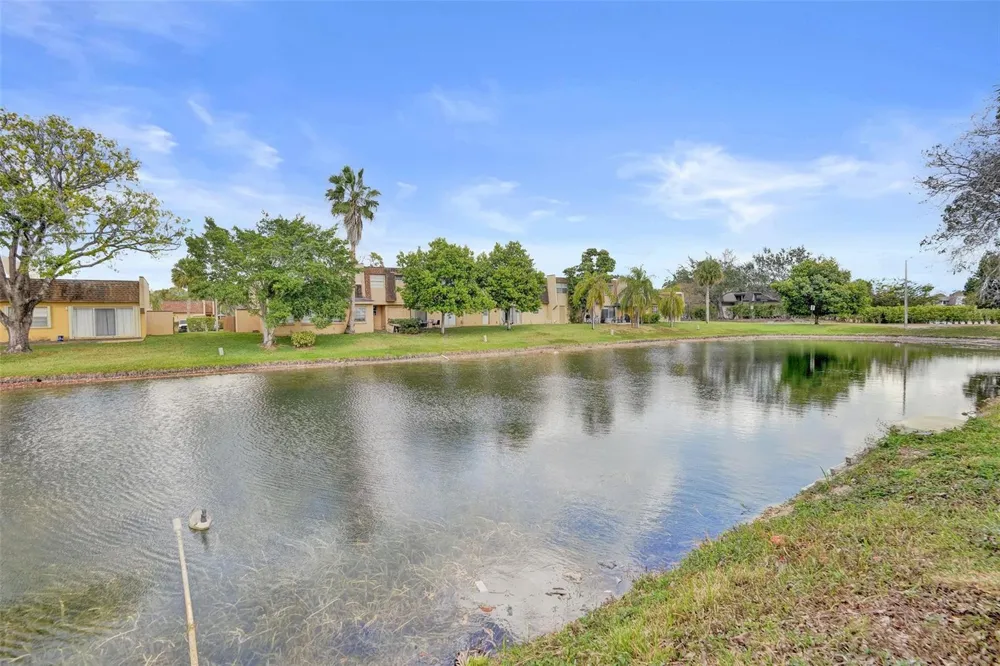 3541 NW 95th Terrace #202 Sunrise, FL 33351