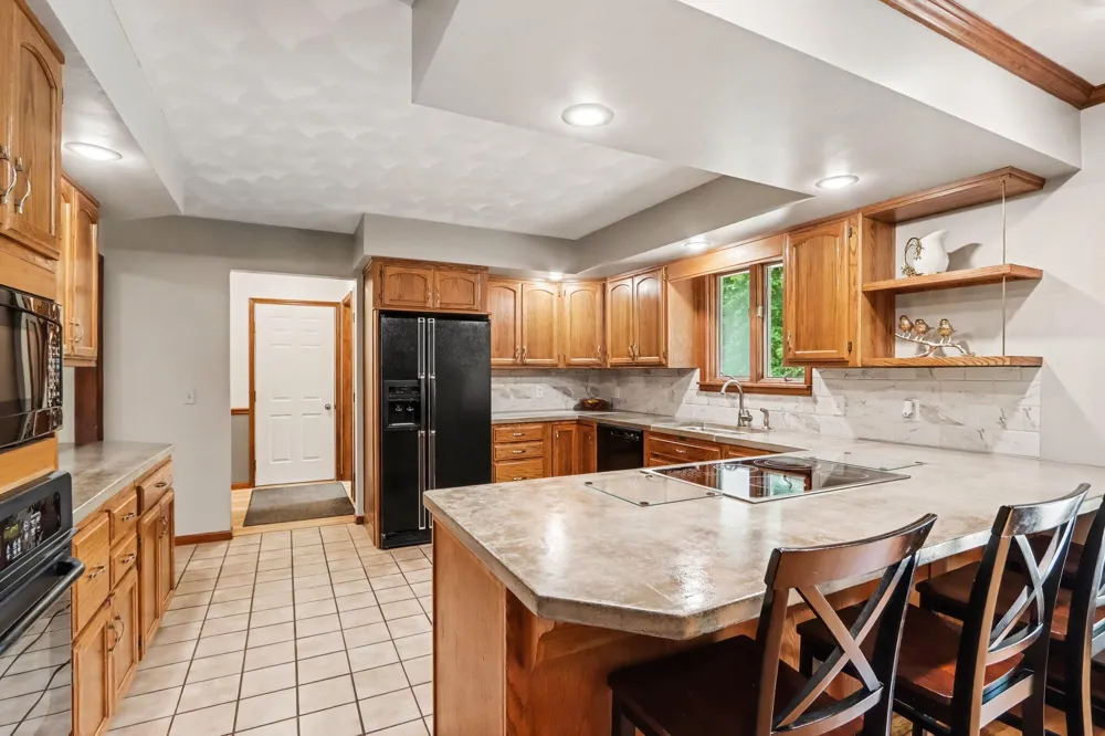 604 Flower Street Three Rivers, MI 49093