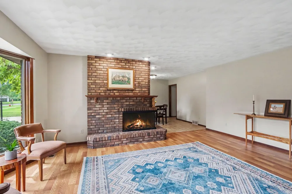 604 Flower Street Three Rivers, MI 49093
