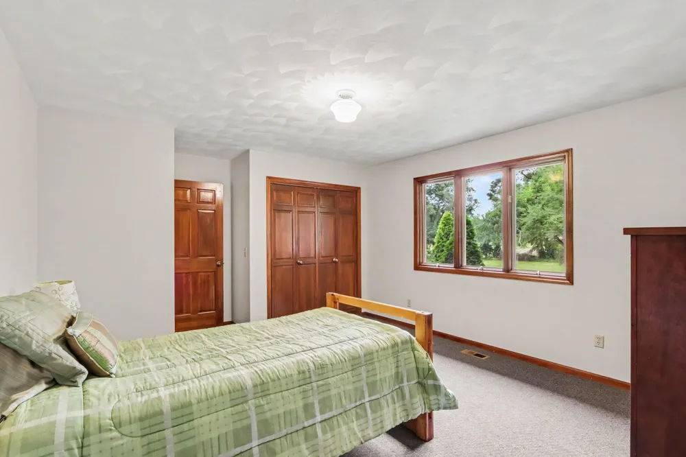 604 Flower Street Three Rivers, MI 49093
