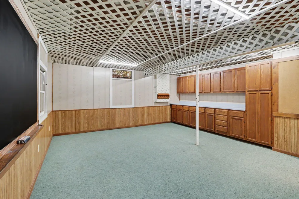 604 Flower Street Three Rivers, MI 49093