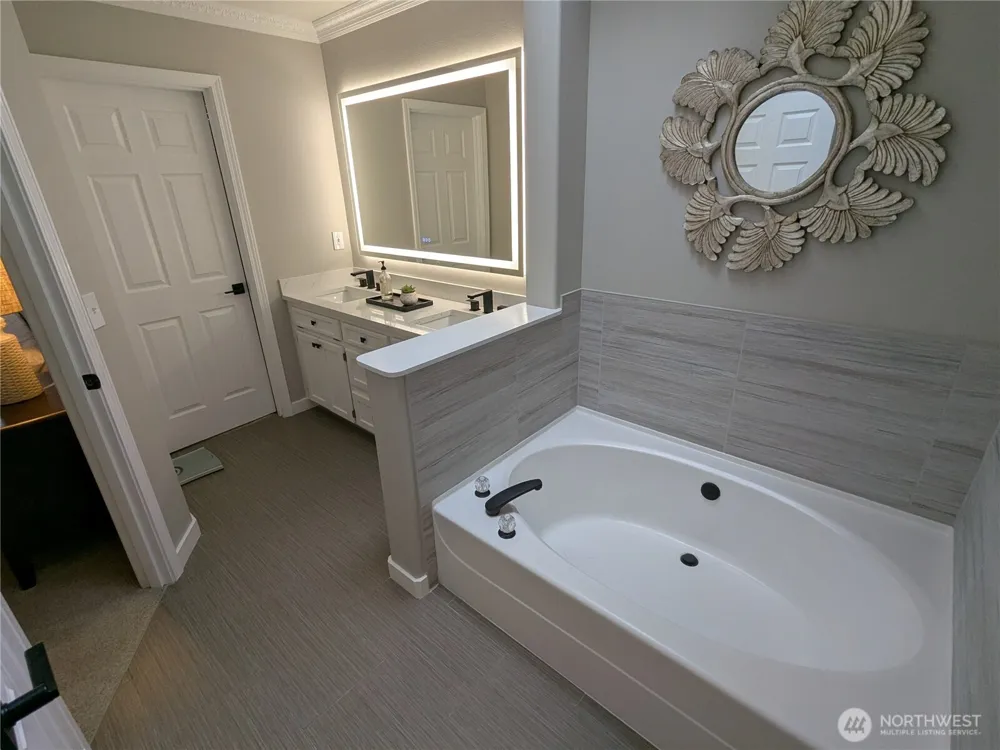 17604 Muirfield Court Arlington, WA 98223