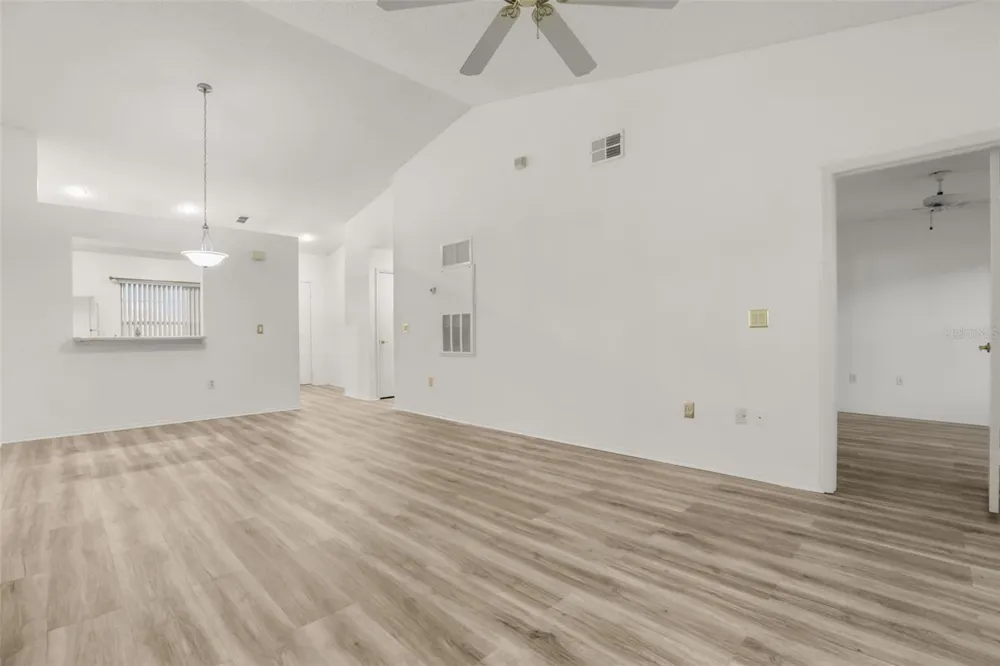 13324 FAIRWAY GLEN DRIVE #201 Orlando, FL 32824