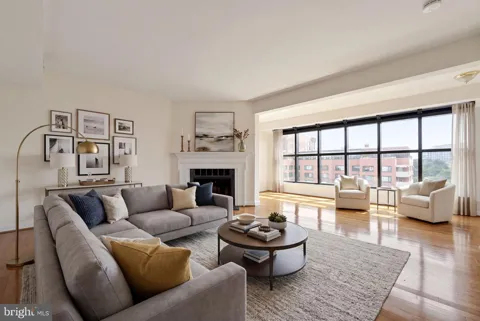 1021 ARLINGTON BOULEVARD #1212