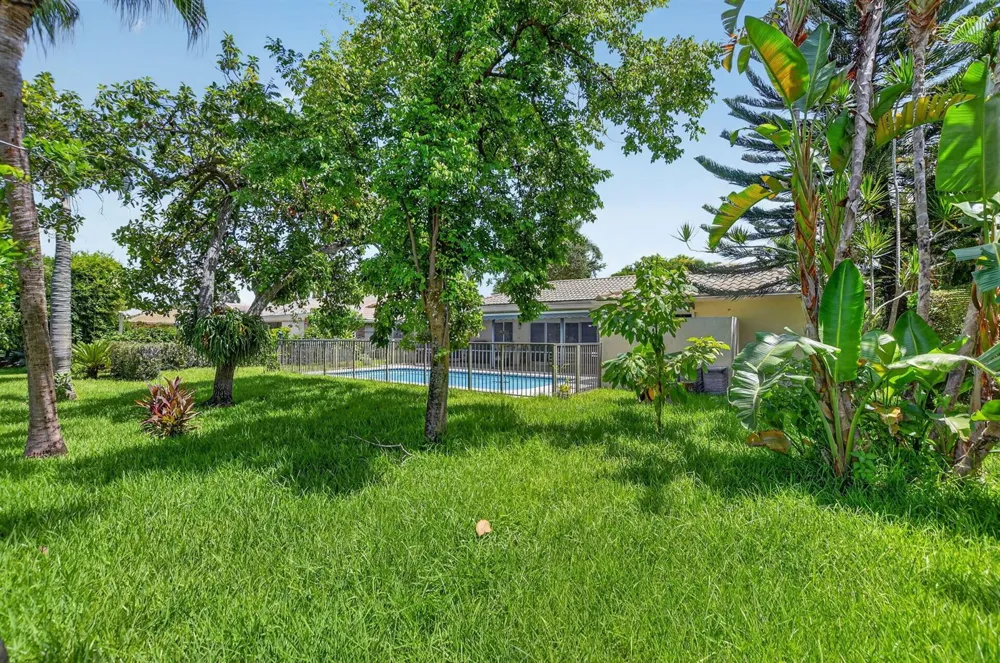 19747 Boca Greens Drive Boca Raton, FL 33498