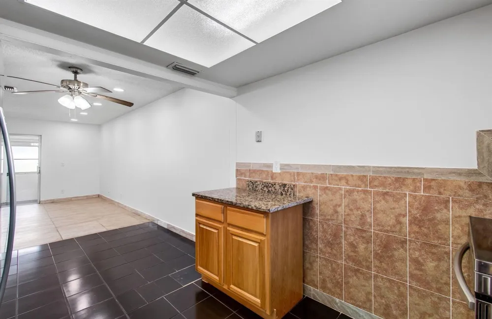2522 Emory Dr Drive E #I West Palm Beach, FL 33415
