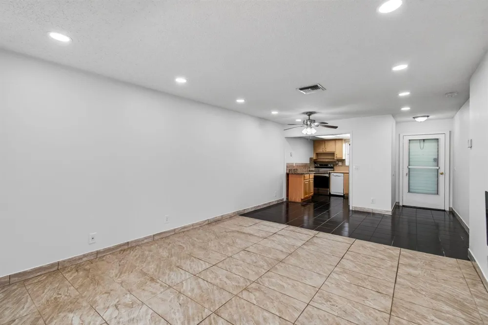 2522 Emory Dr Drive E #I West Palm Beach, FL 33415