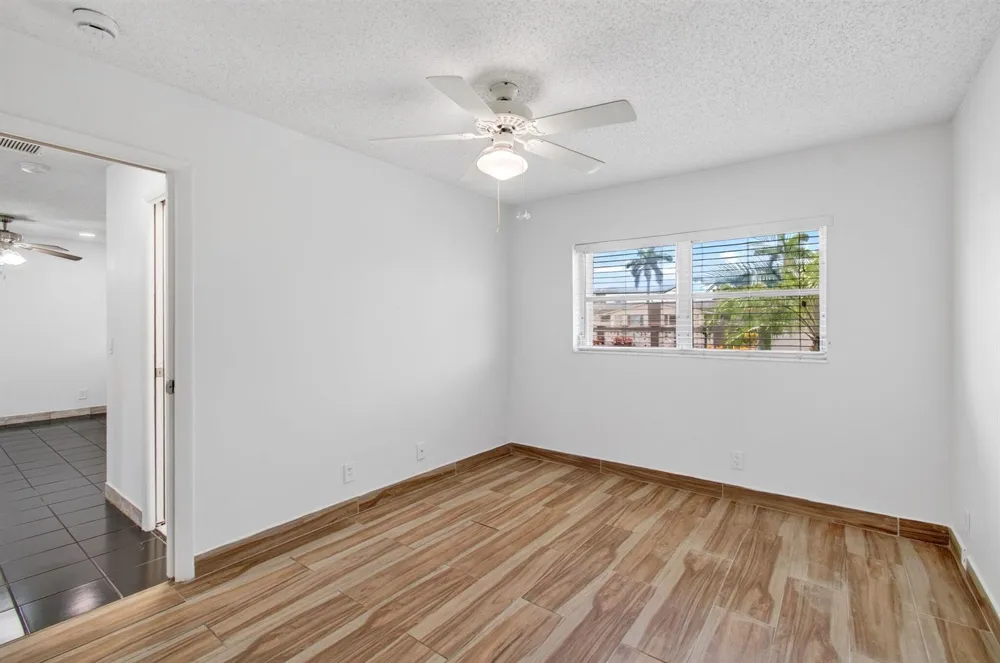 2522 Emory Dr Drive E #I West Palm Beach, FL 33415