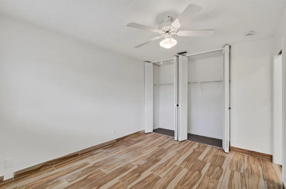 2522 Emory Dr Drive E #I West Palm Beach, FL 33415